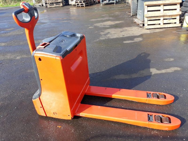 Technique Levage Chariot Elevateur Ploudaniel T16 SERIE 1152